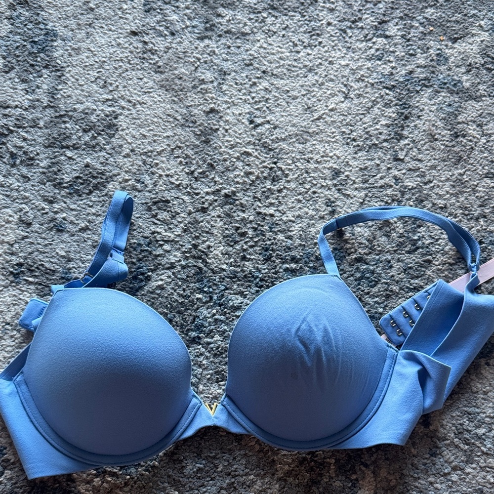 Victoria's Secret Light Blue Push-Up Bra